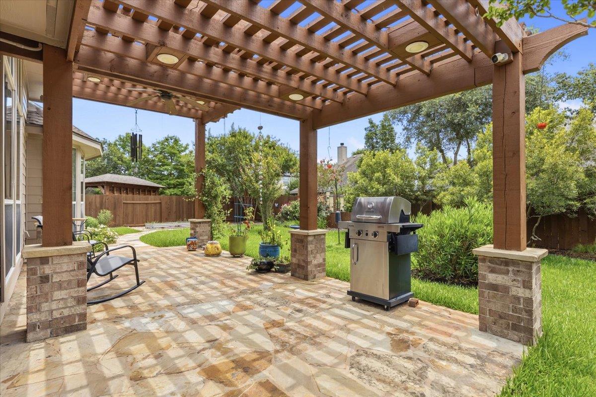 13812 Long Shadow DR