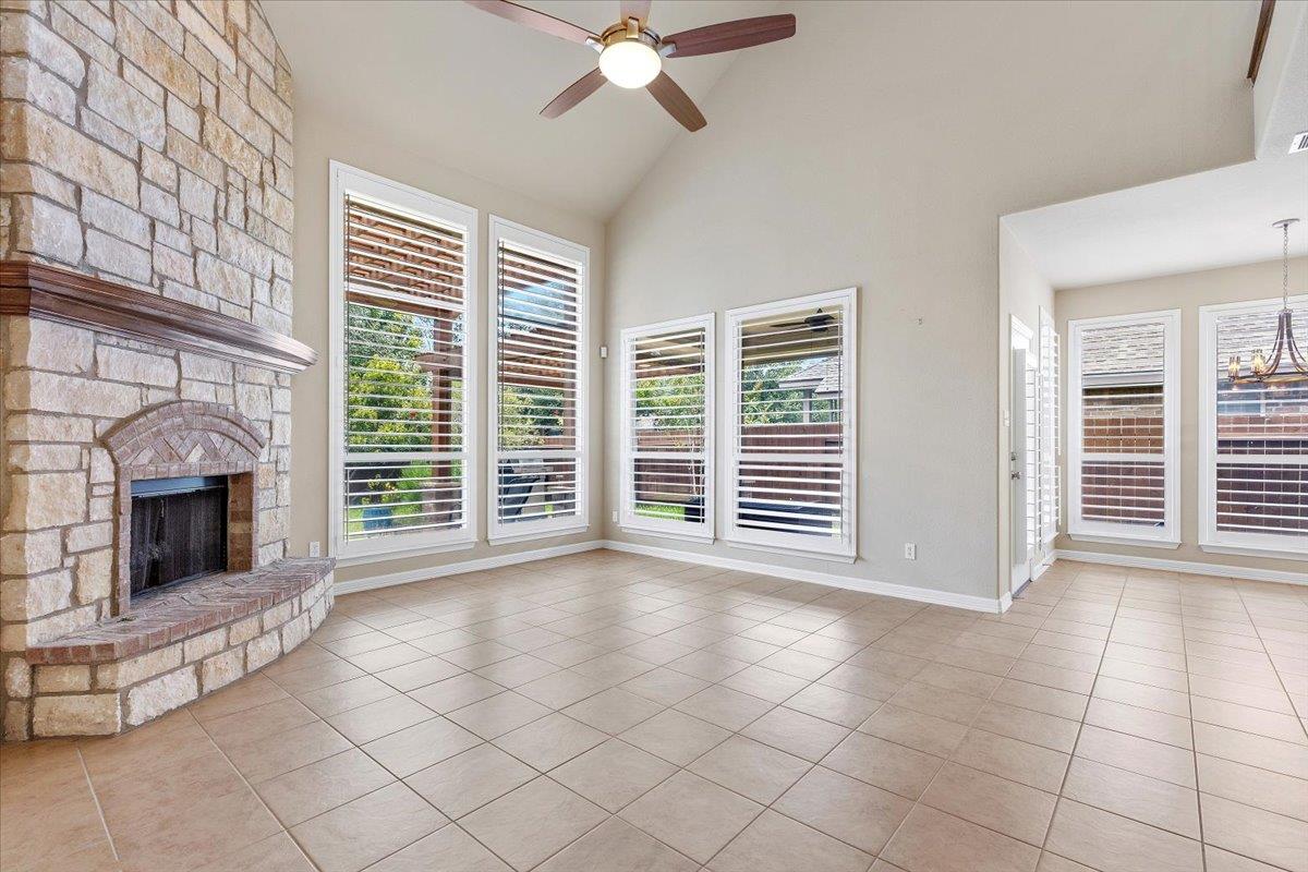 13812 Long Shadow DR
