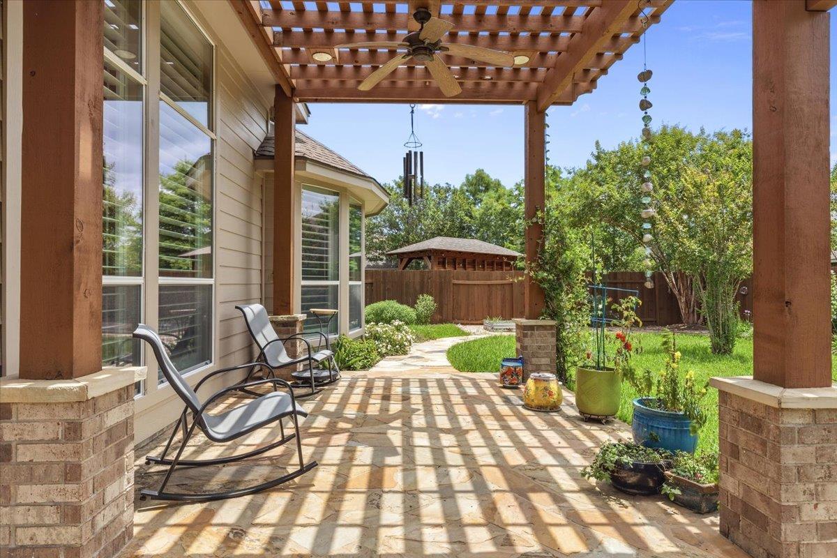 13812 Long Shadow DR