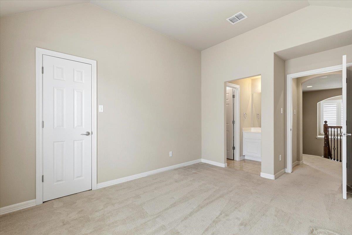 13812 Long Shadow DR