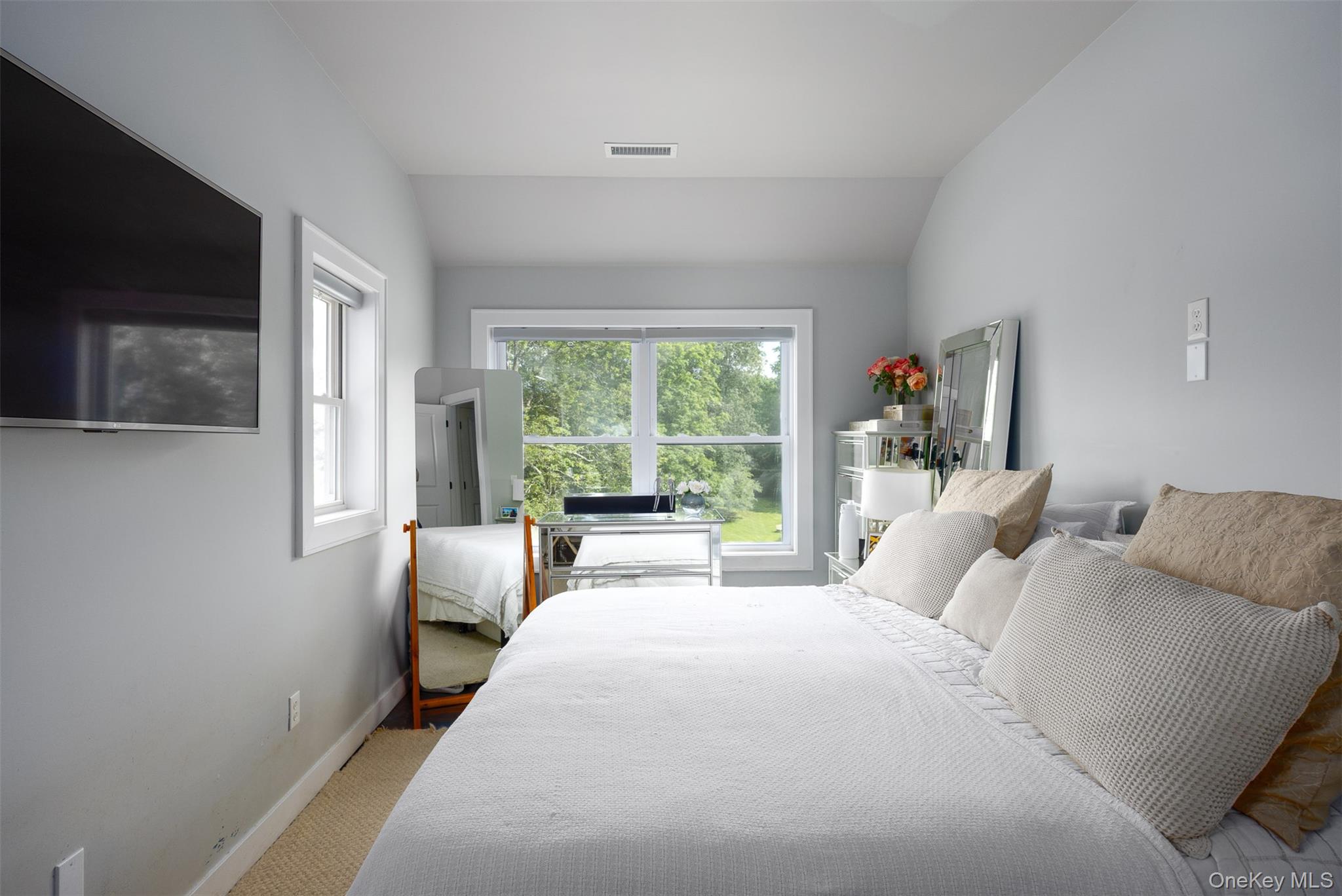 401 Woodmont Road