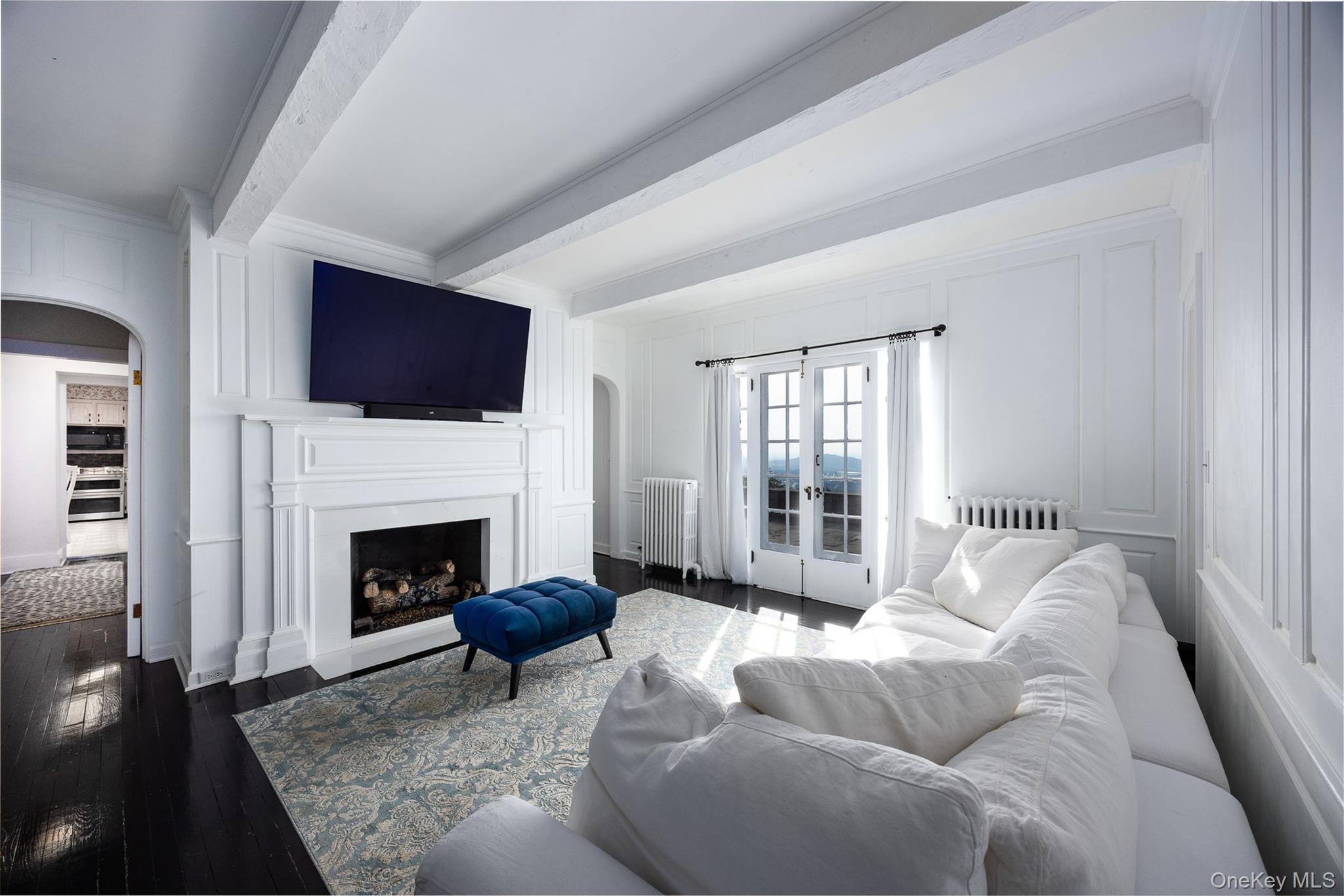 401 Woodmont Road