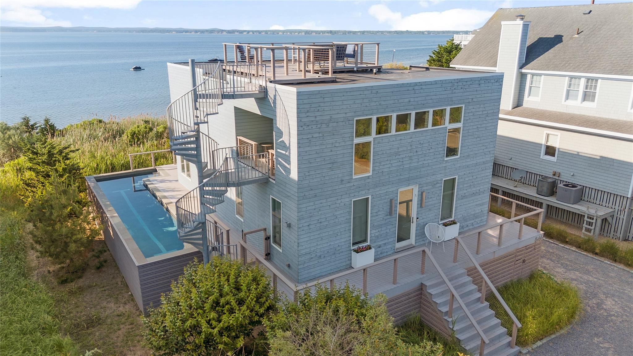 846 Dune Road