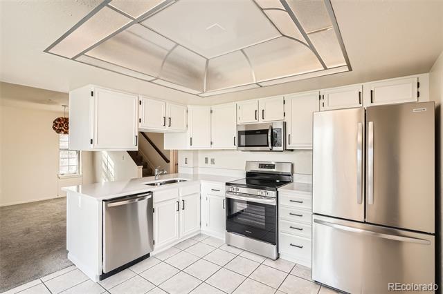 2122 S Victor Street Unit: F
