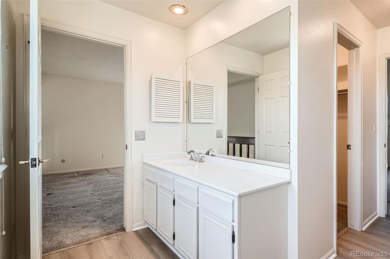 2122 S Victor Street Unit: F