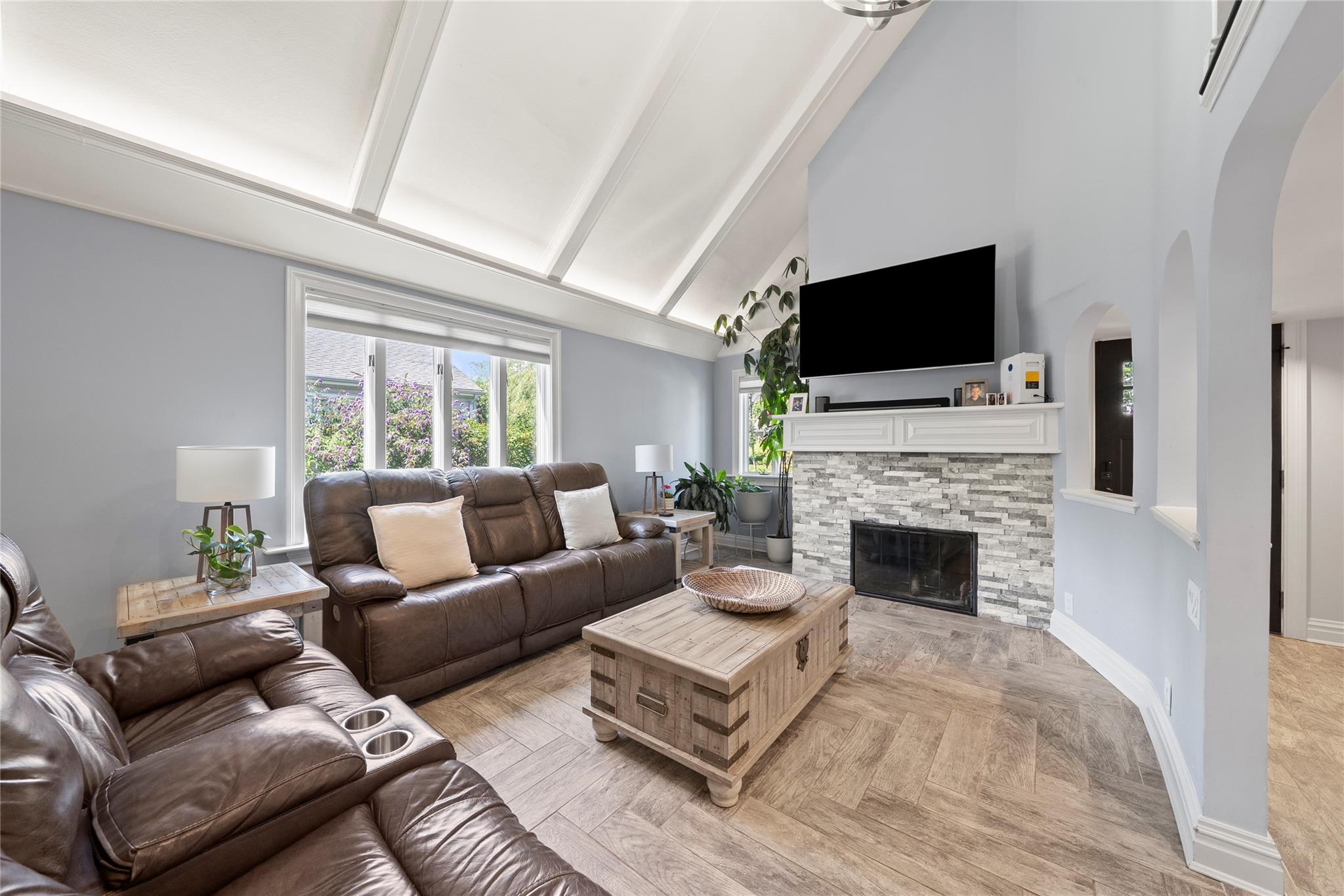 35 Bayway Avenue