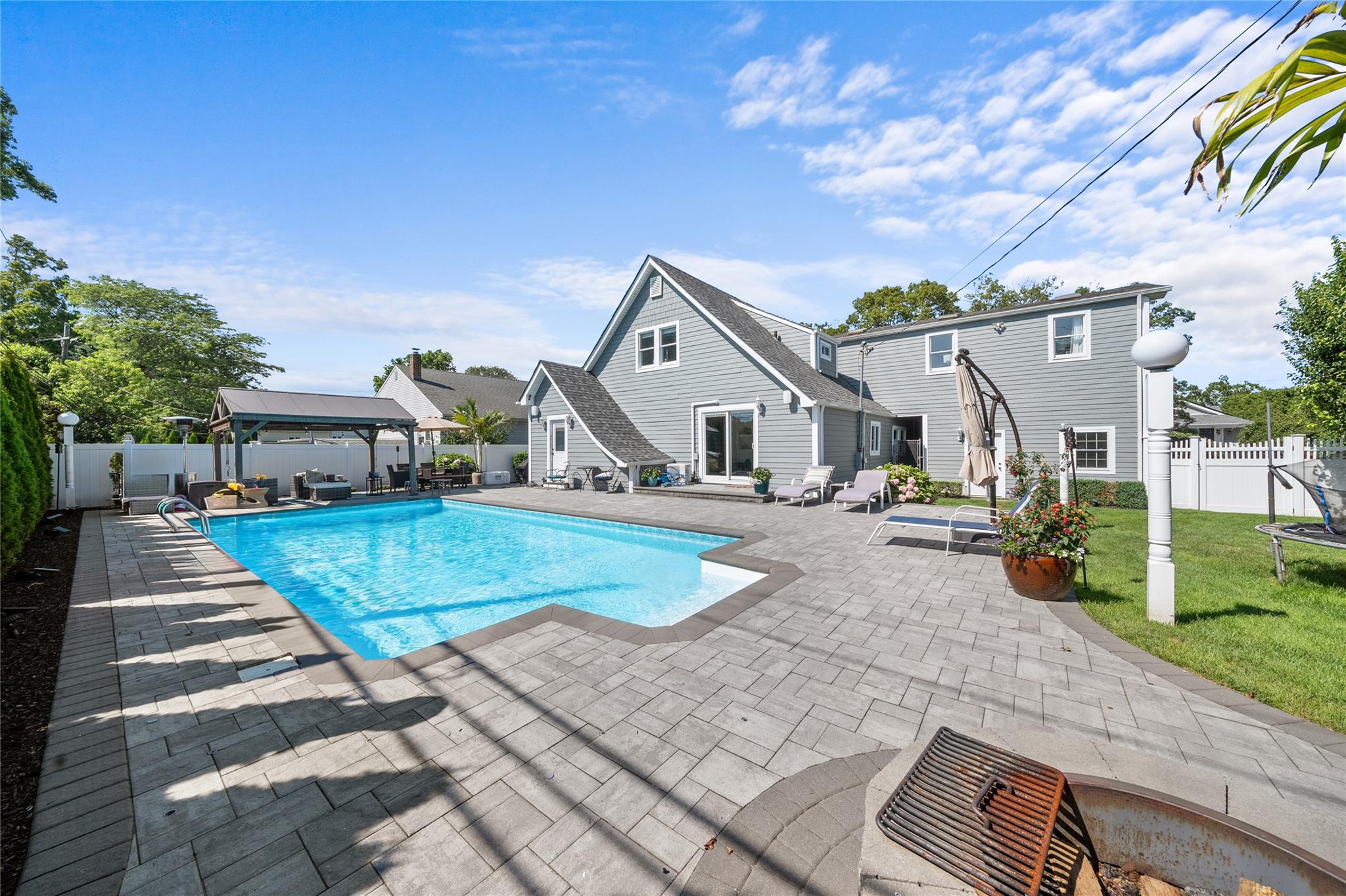 35 Bayway Avenue