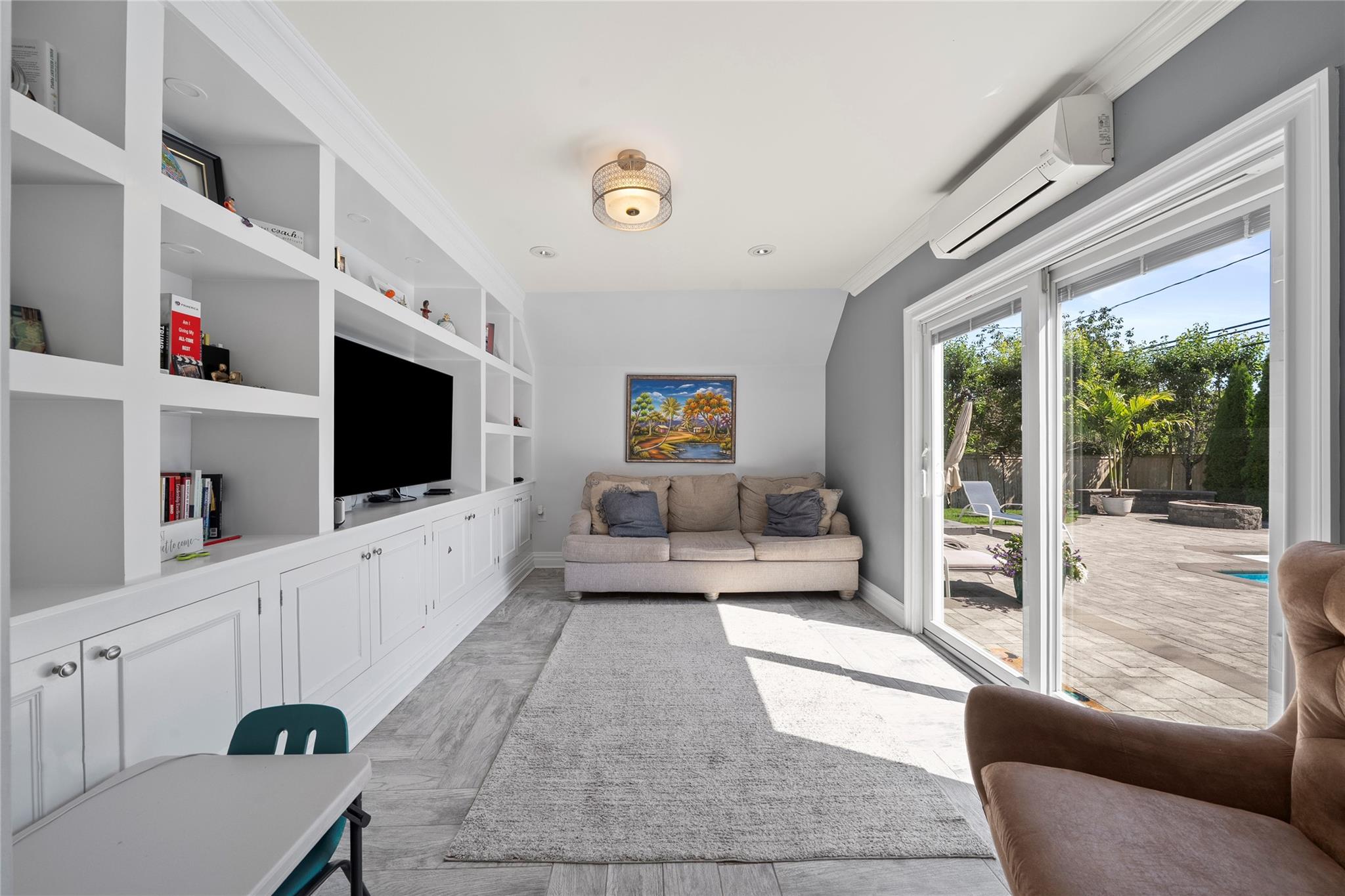 35 Bayway Avenue