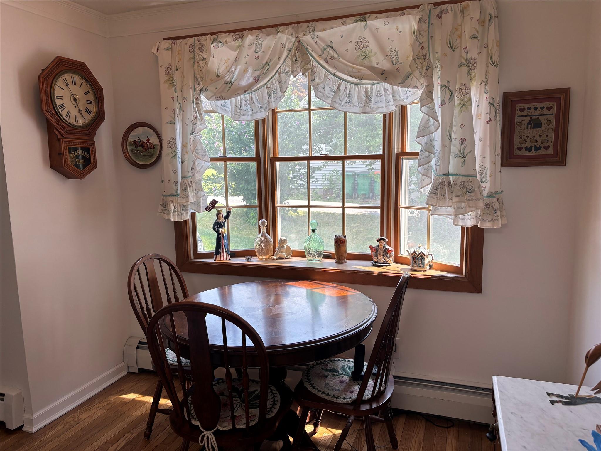 21 Kinderhook Drive