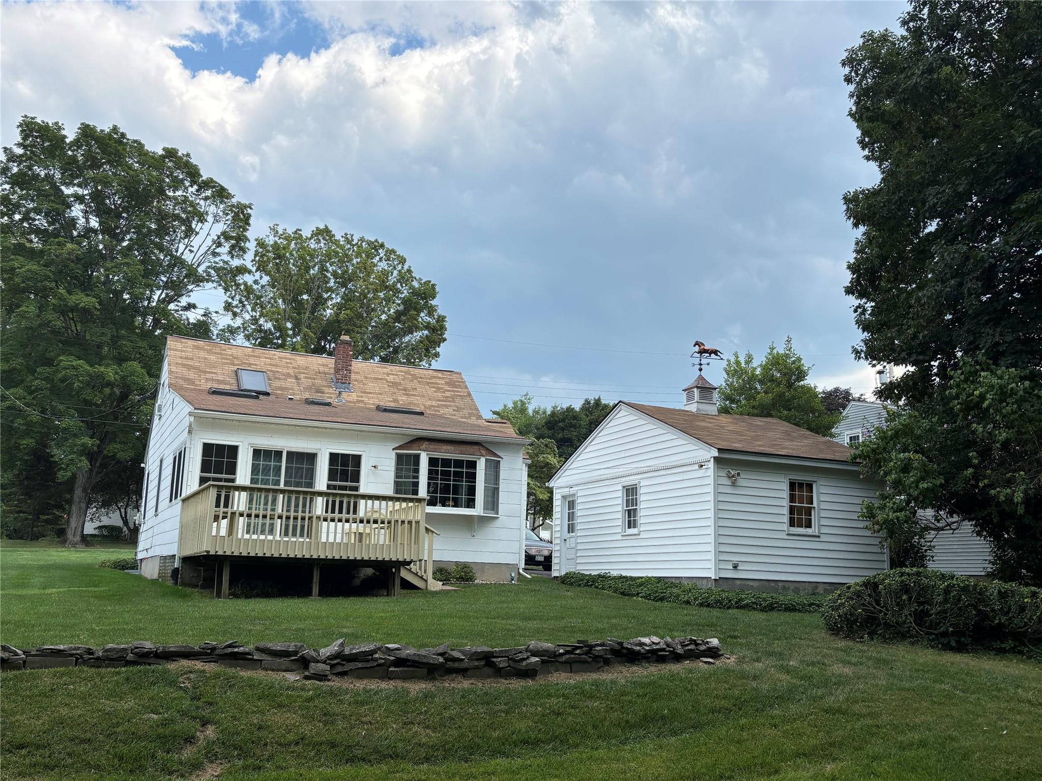 21 Kinderhook Drive