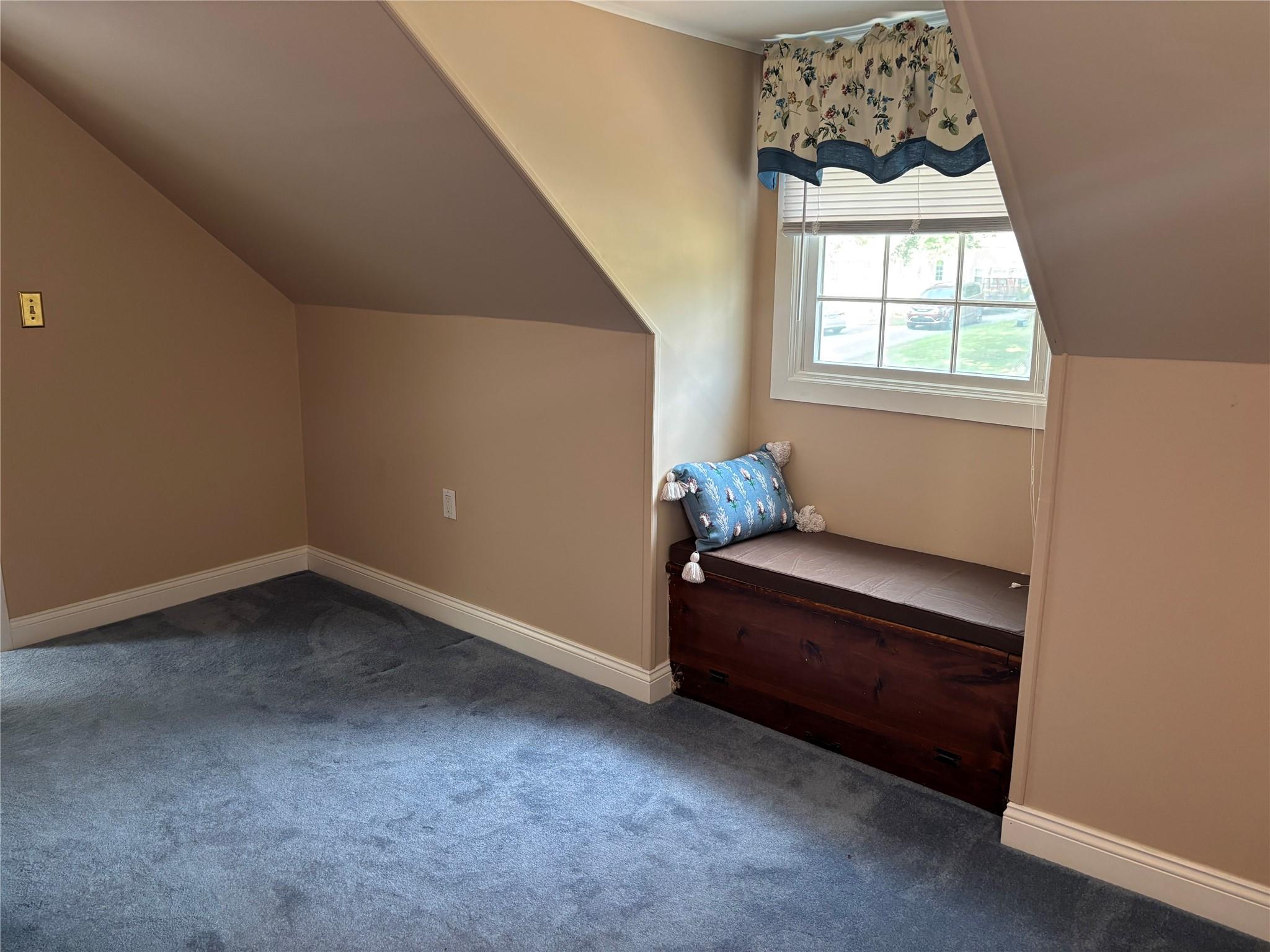 21 Kinderhook Drive