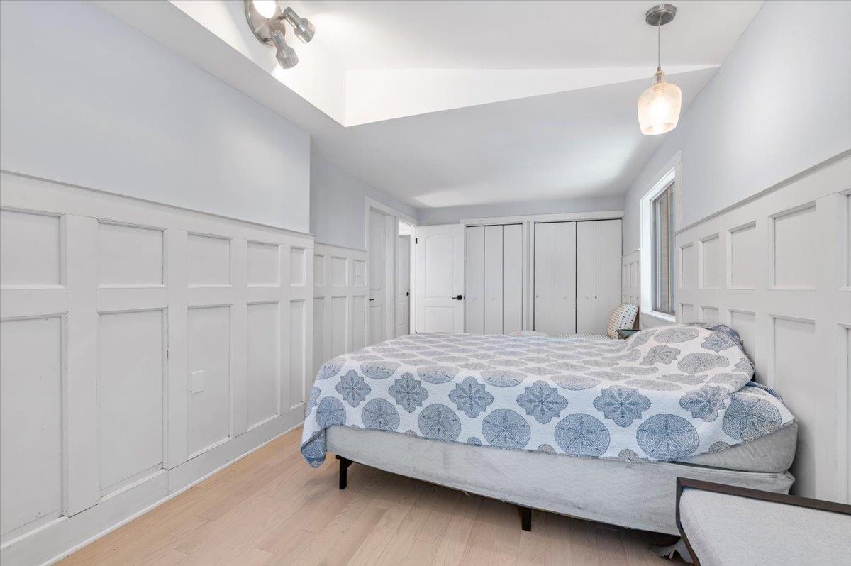 56 W Donellan Road