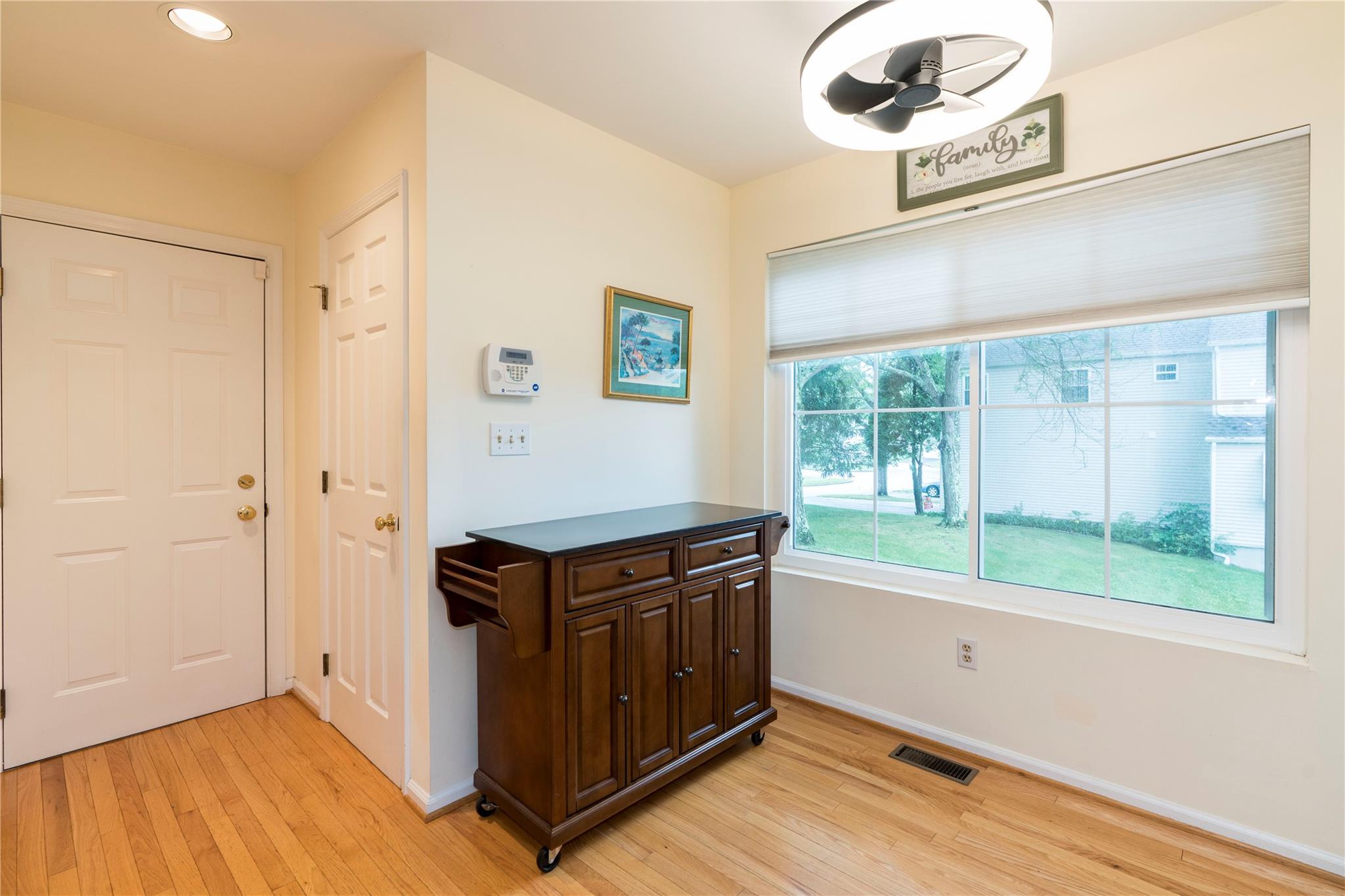 8 Skidmore Road