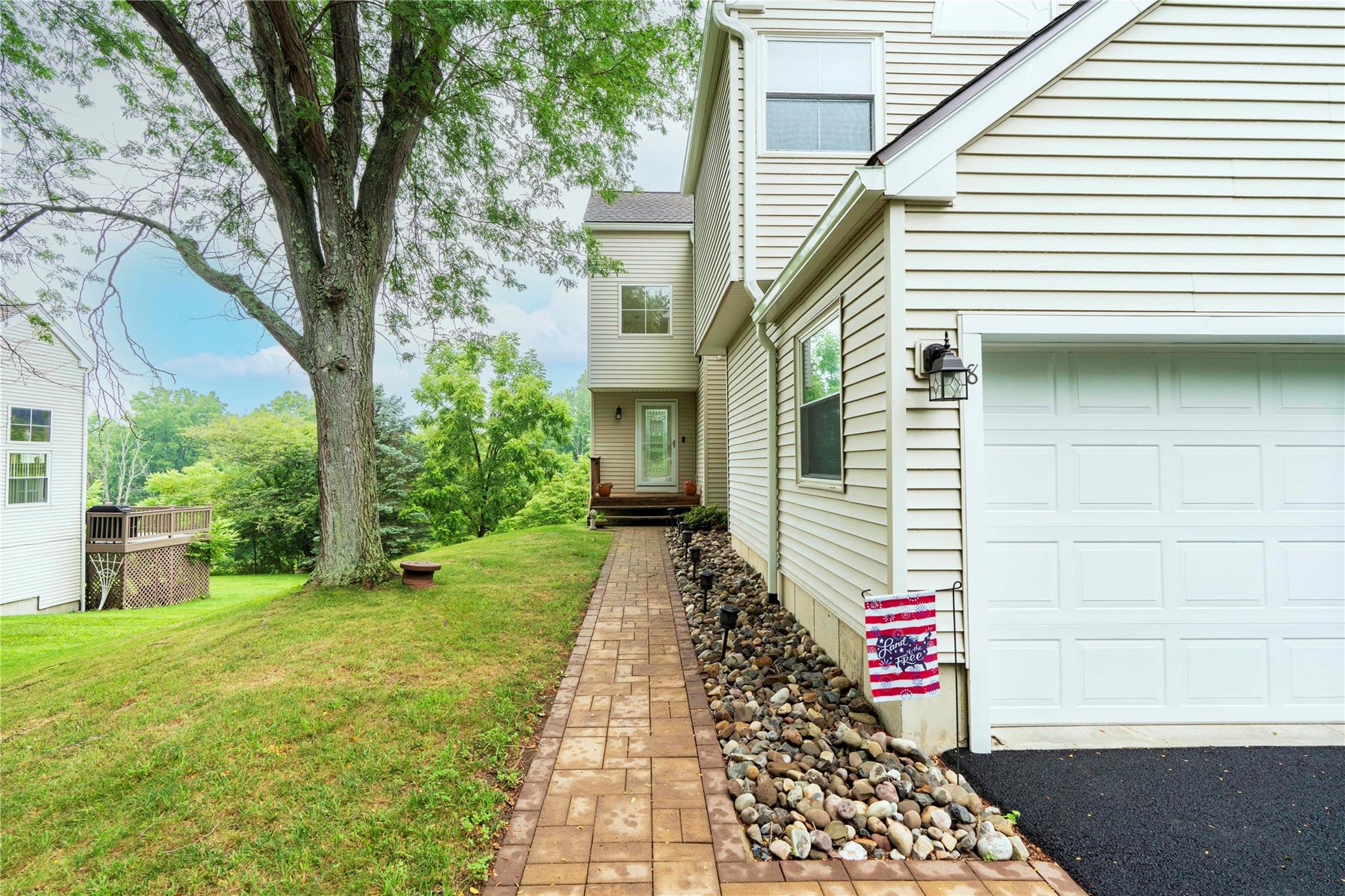 8 Skidmore Road
