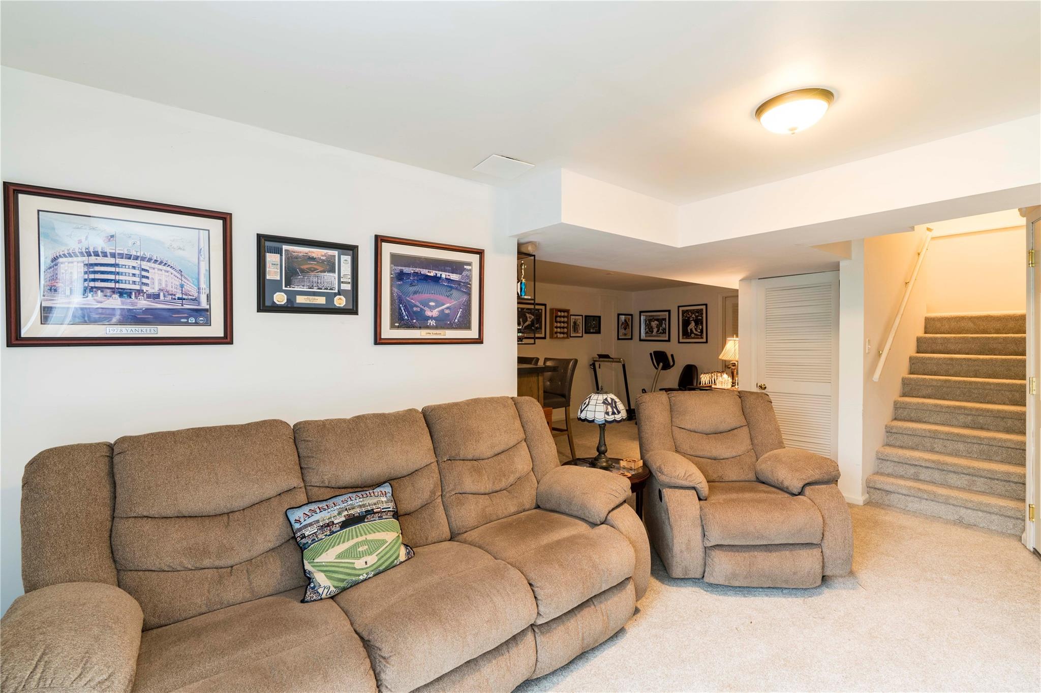 8 Skidmore Road