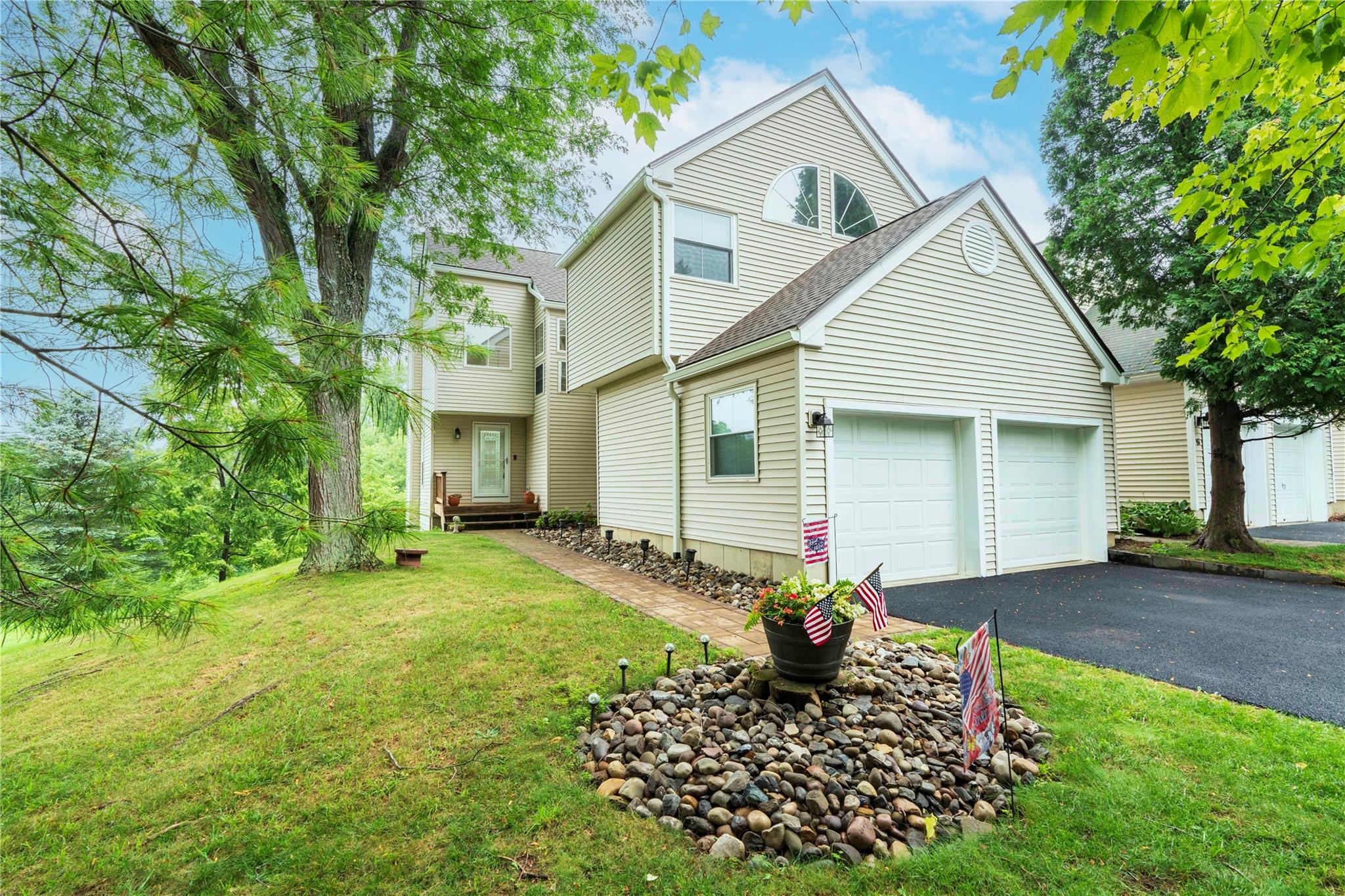 8 Skidmore Road