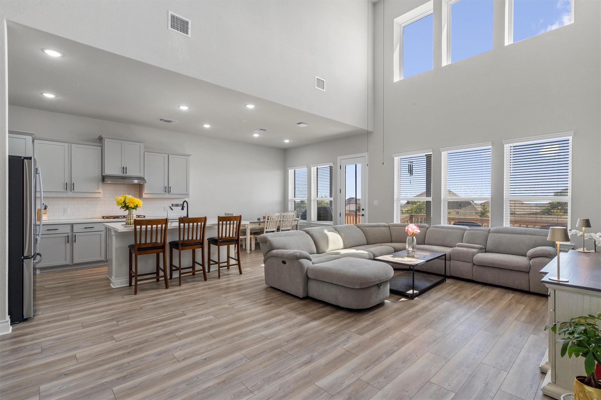 1304 Snowdrop DR