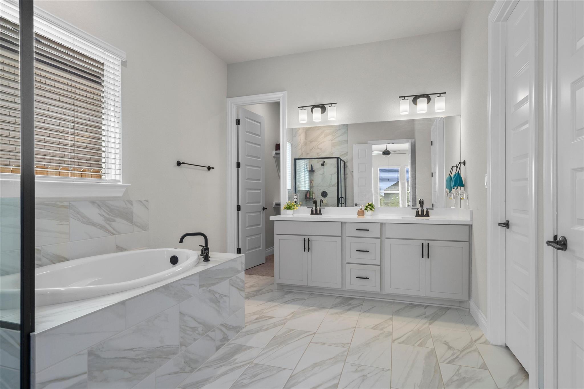 1304 Snowdrop DR