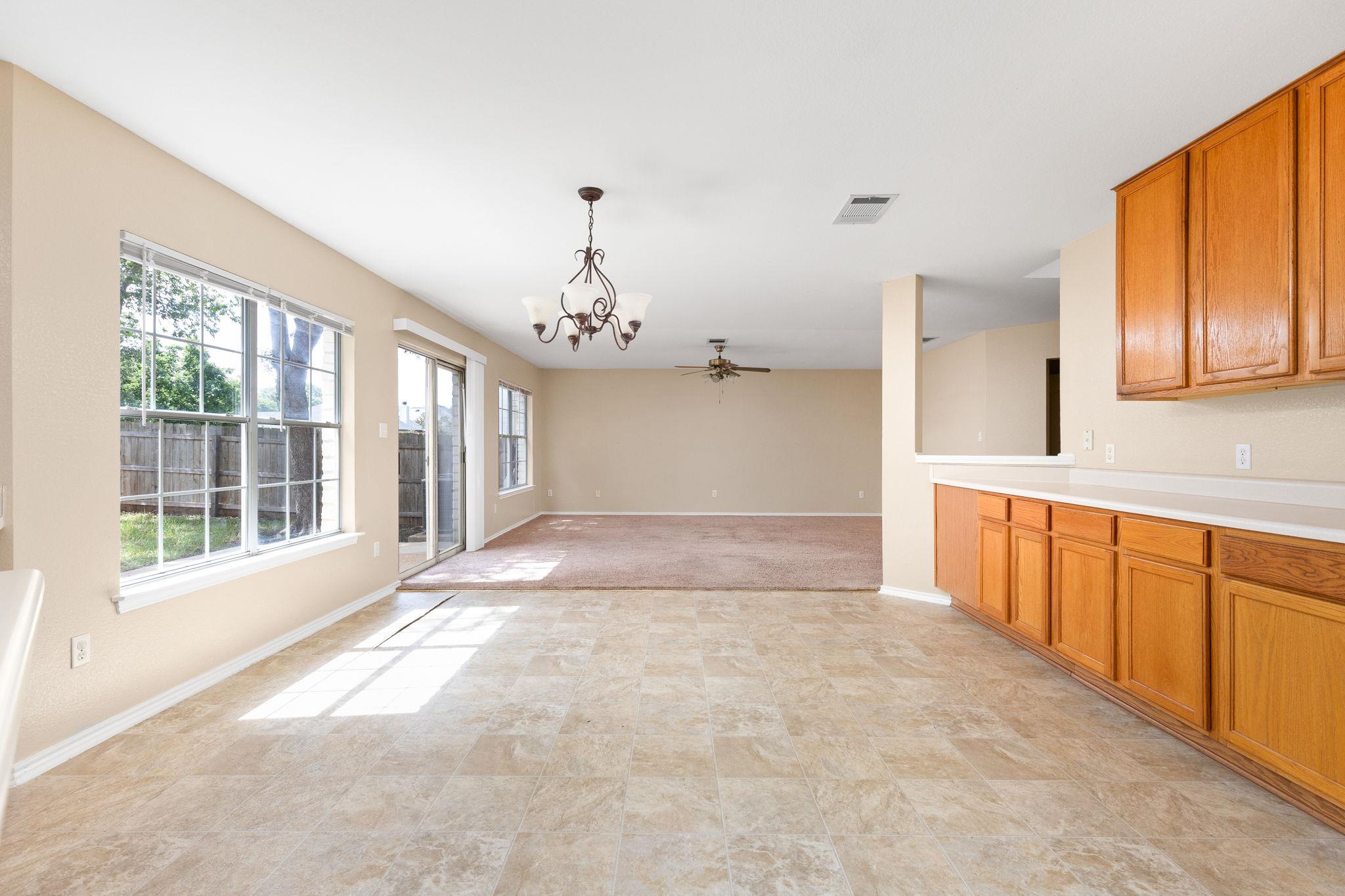11304 Pickard LN