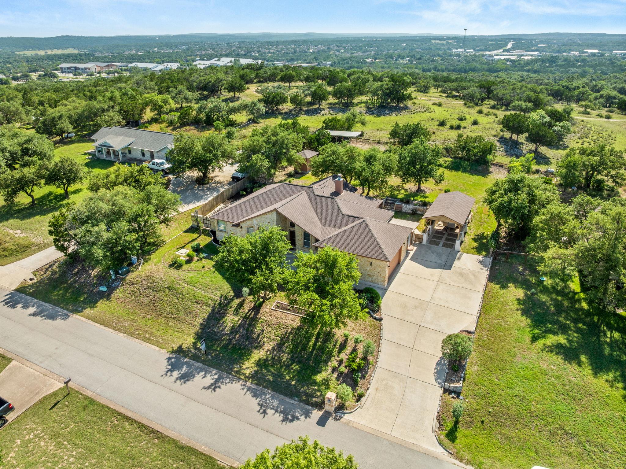 509 Meadow Oaks DR