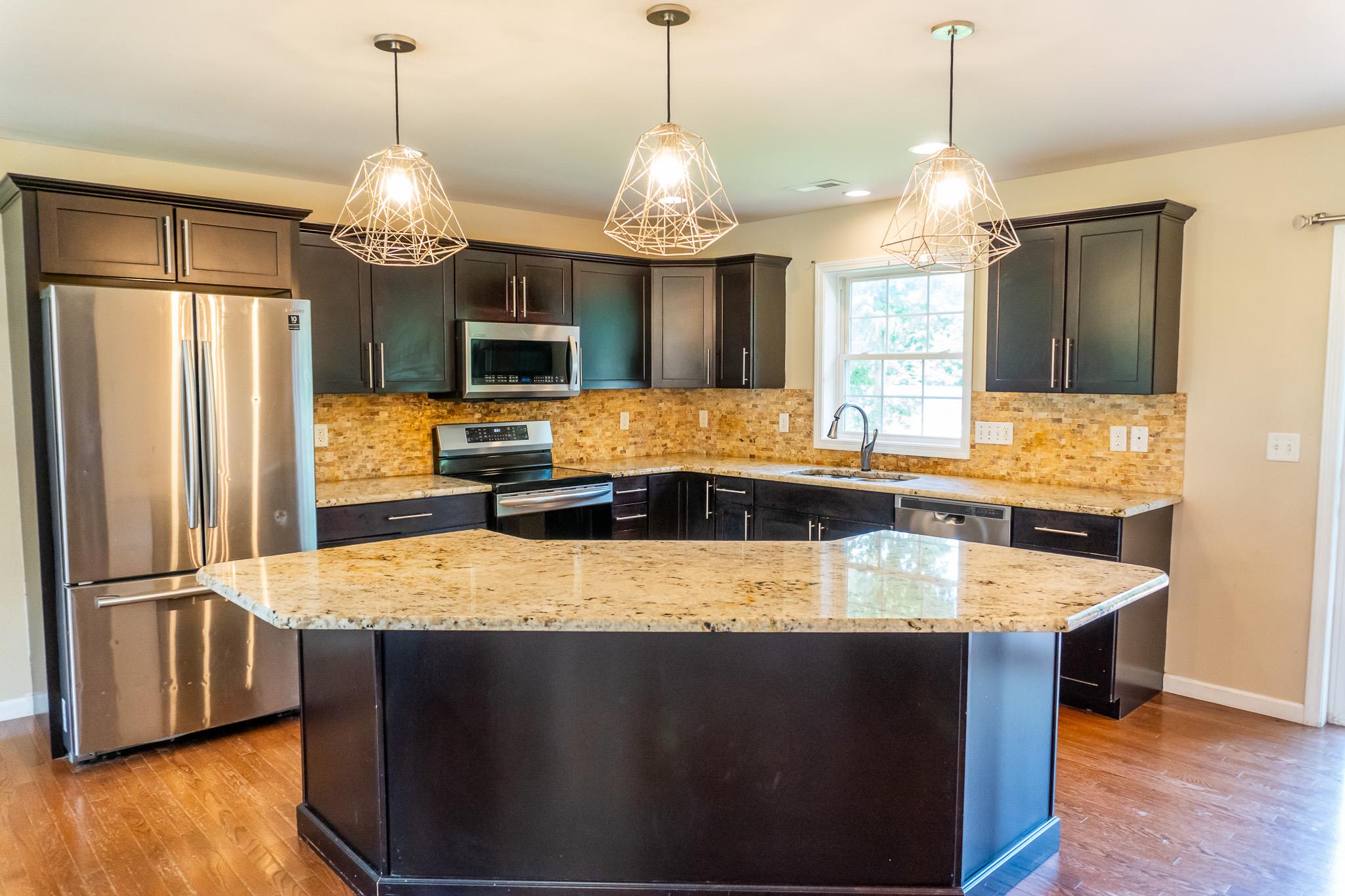 25 Red Schoolhouse Road