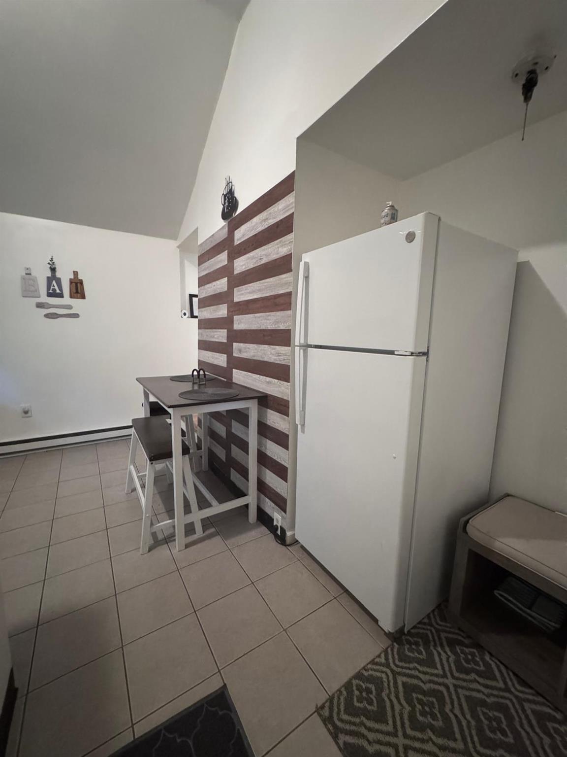 2582 Route 44 Unit: Apt 1