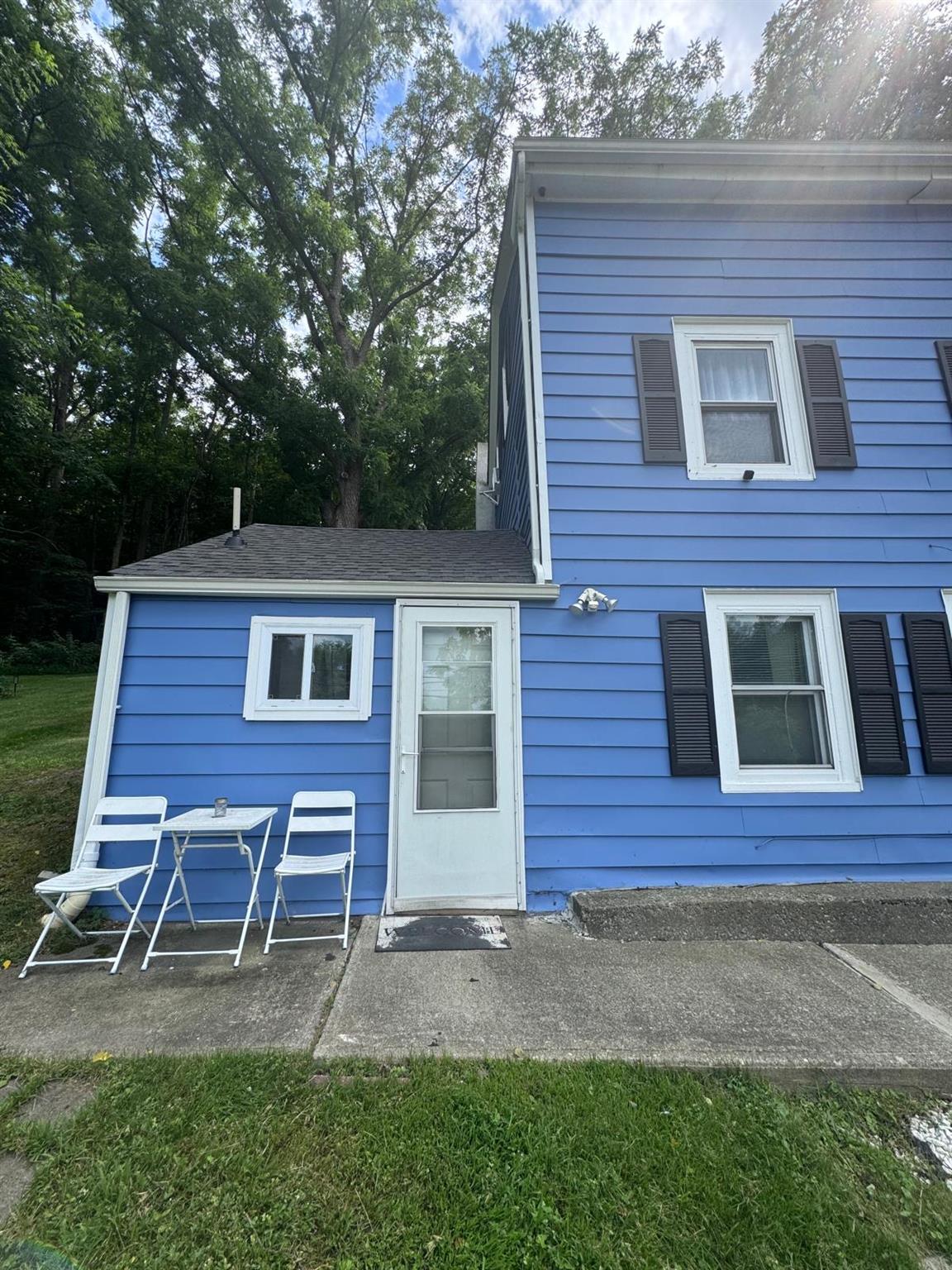 2582 Route 44 Unit: Apt 1