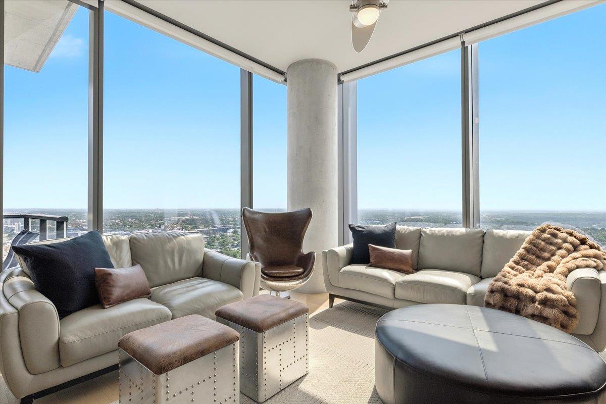 44 East Ave # 3304