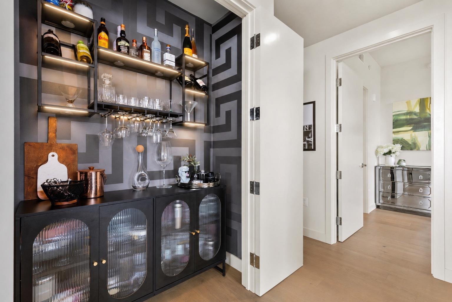44 East Ave # 3304