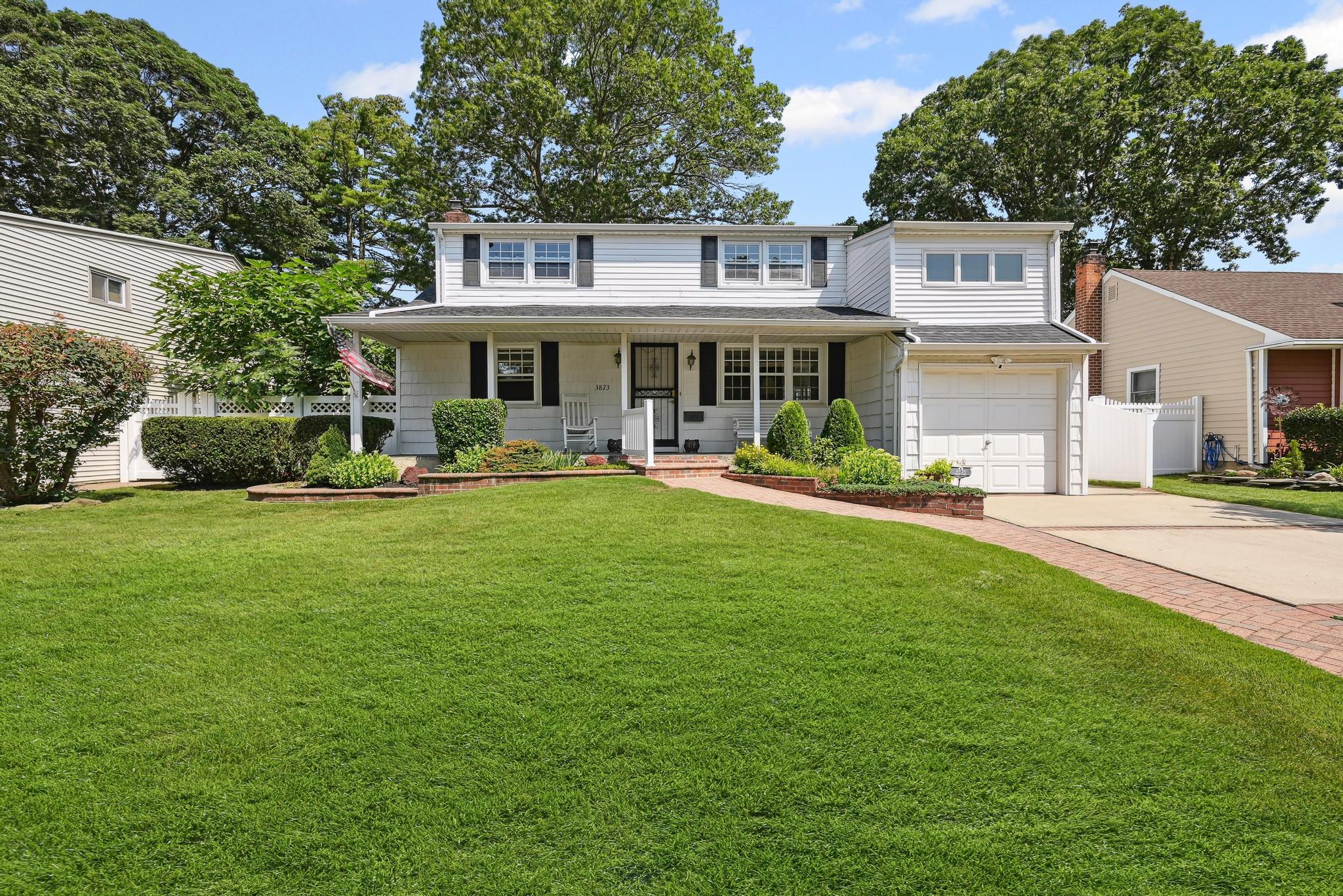 3873 Beechwood Place