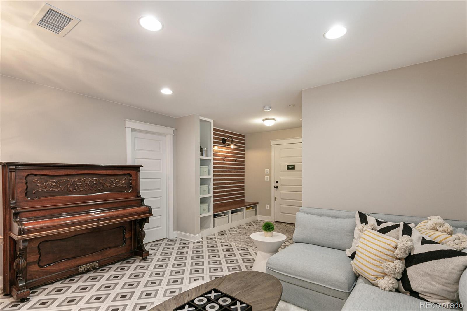 5880 Beeler Court