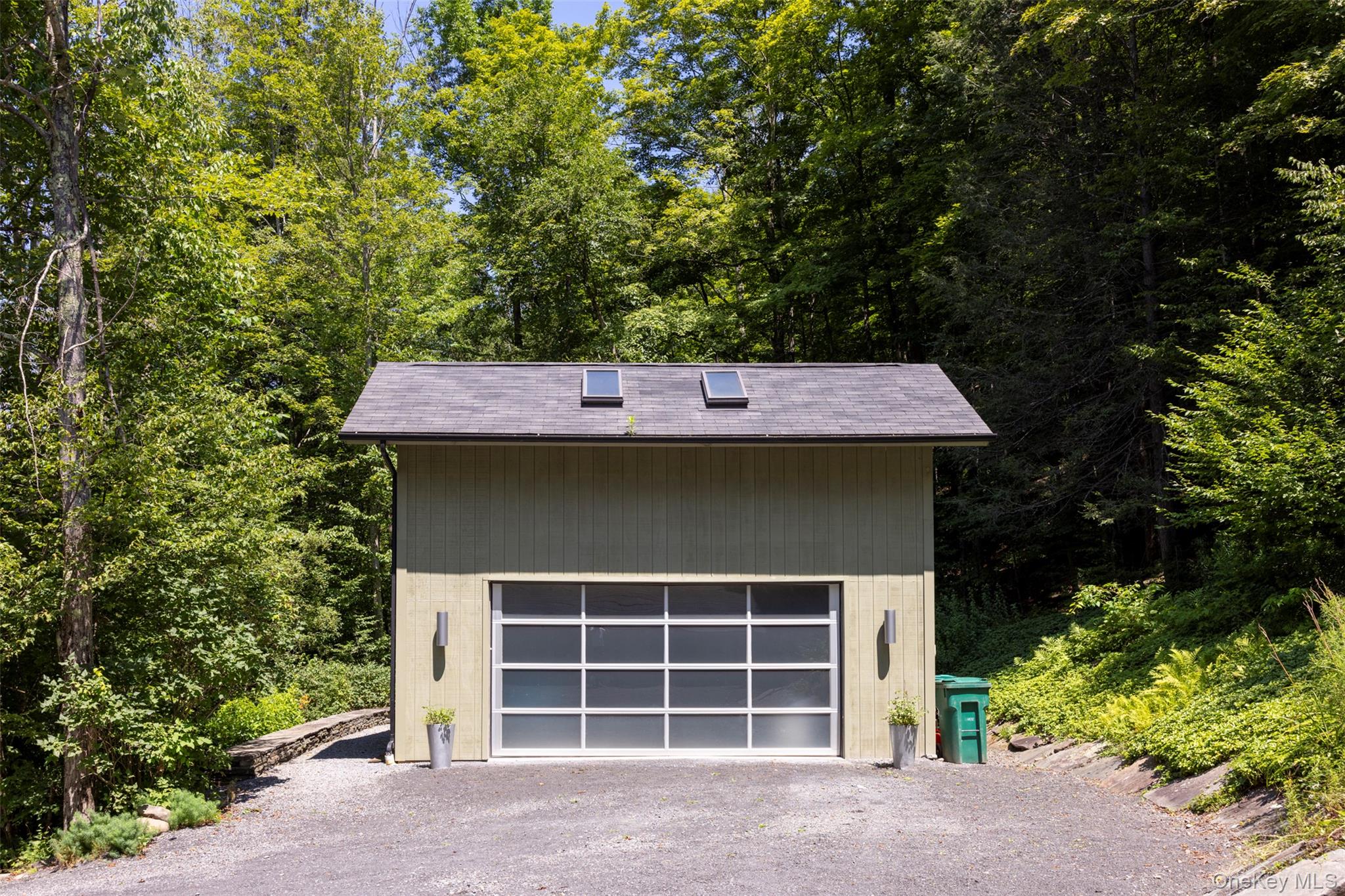 23 Riseley Lane