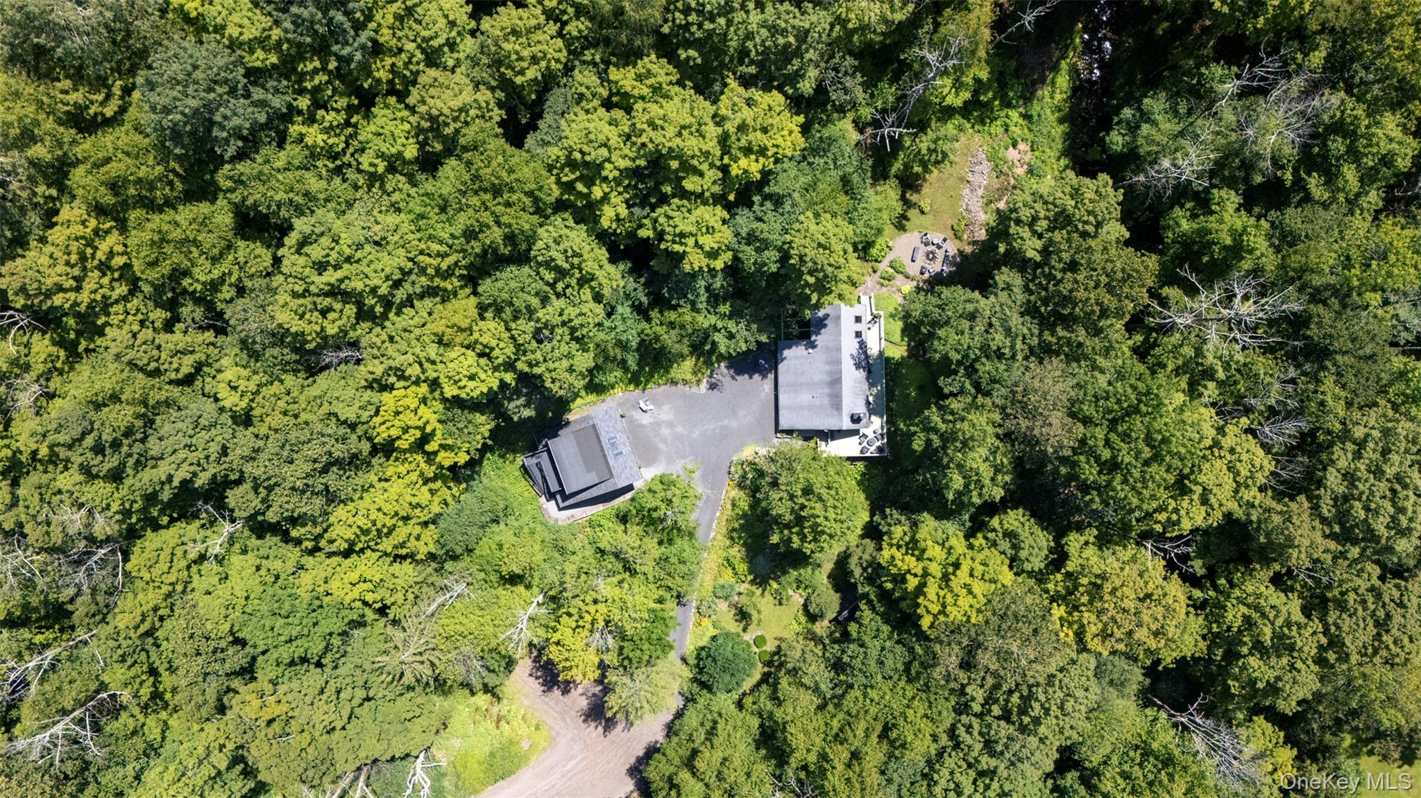23 Riseley Lane