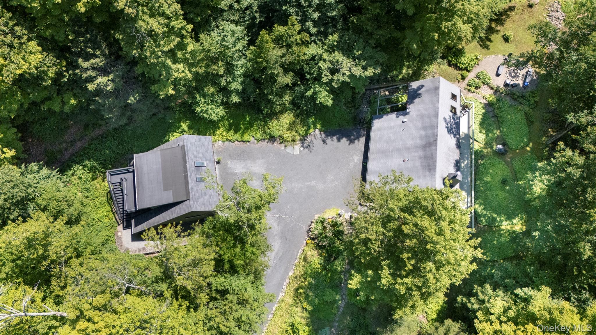 23 Riseley Lane