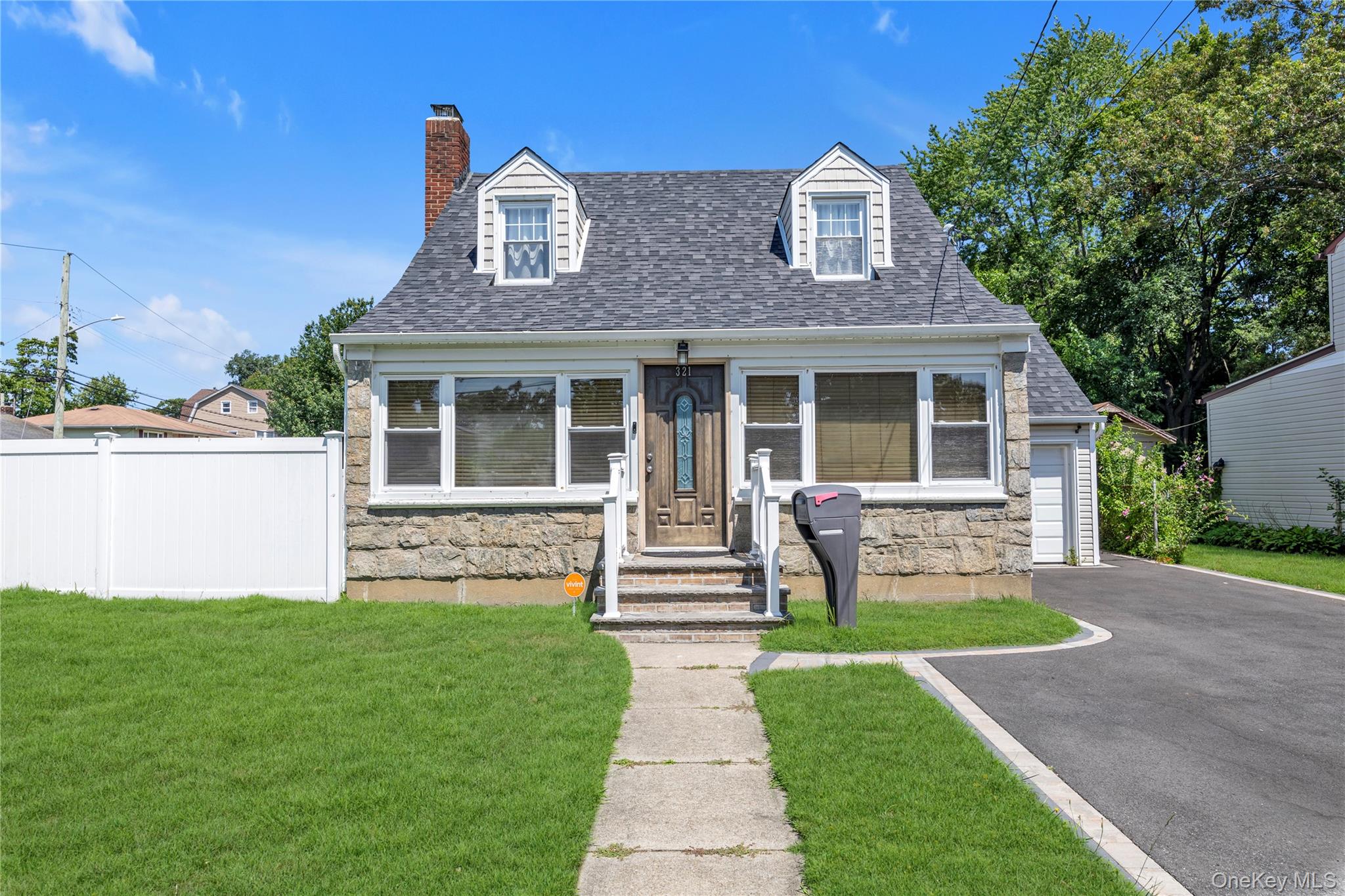 321 Washington Avenue