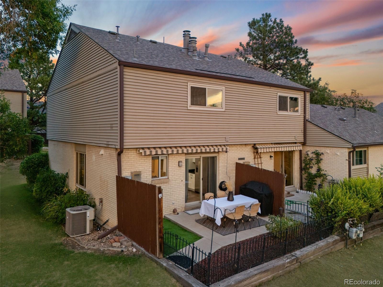 4416 W Pondview Drive