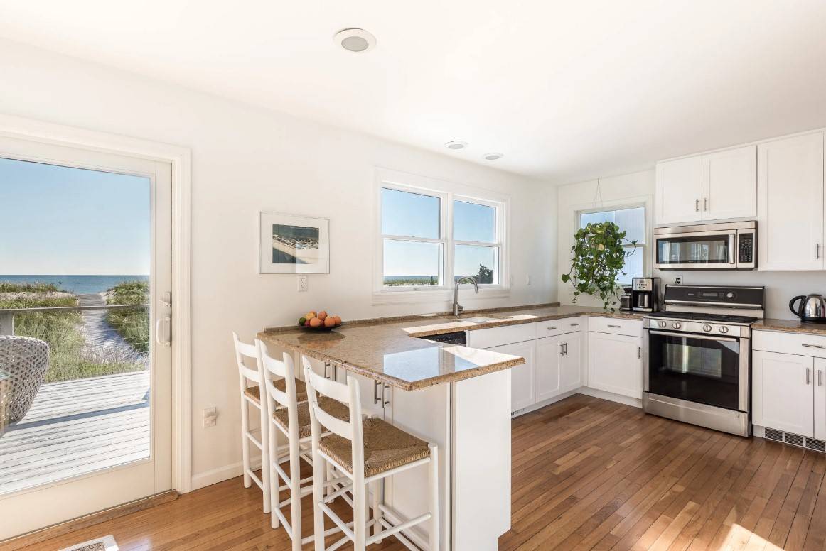 1335 FLYING POINT RD