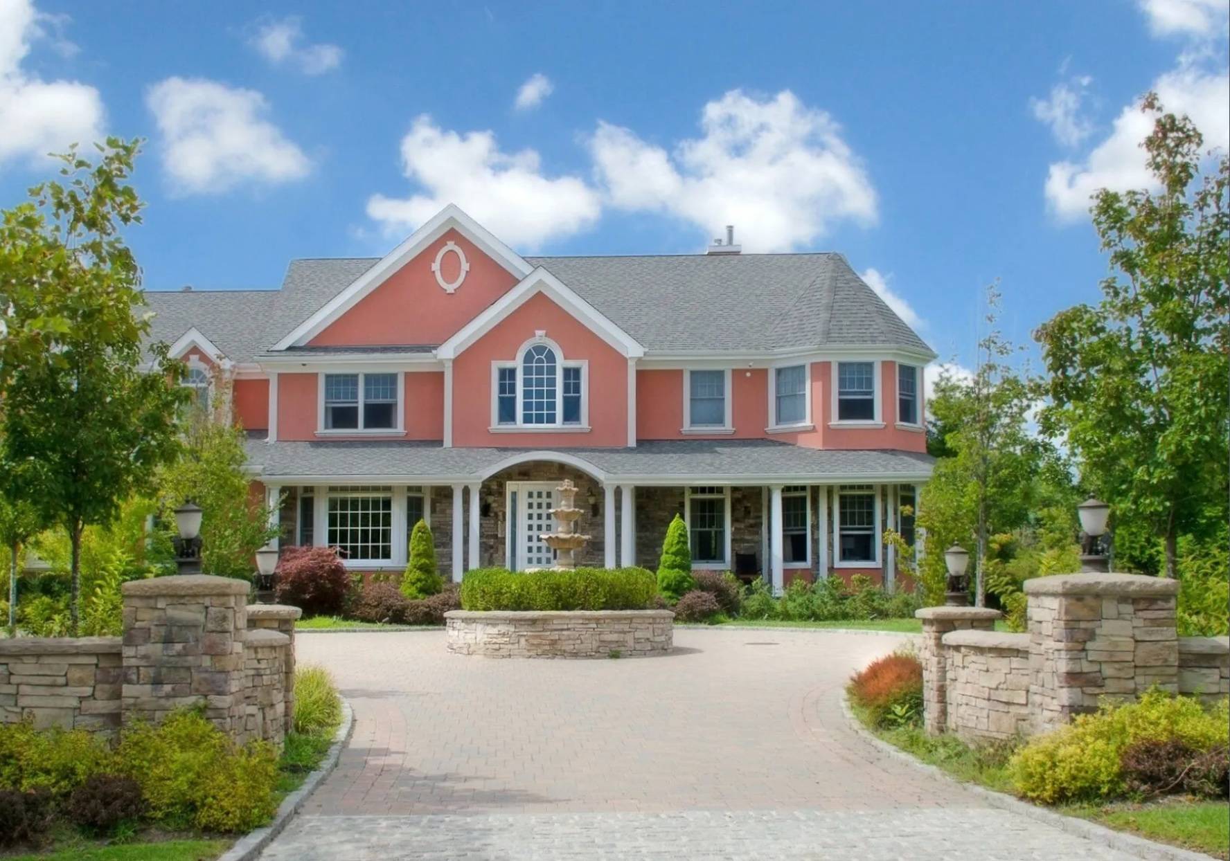 101 PARRISH POND CT E