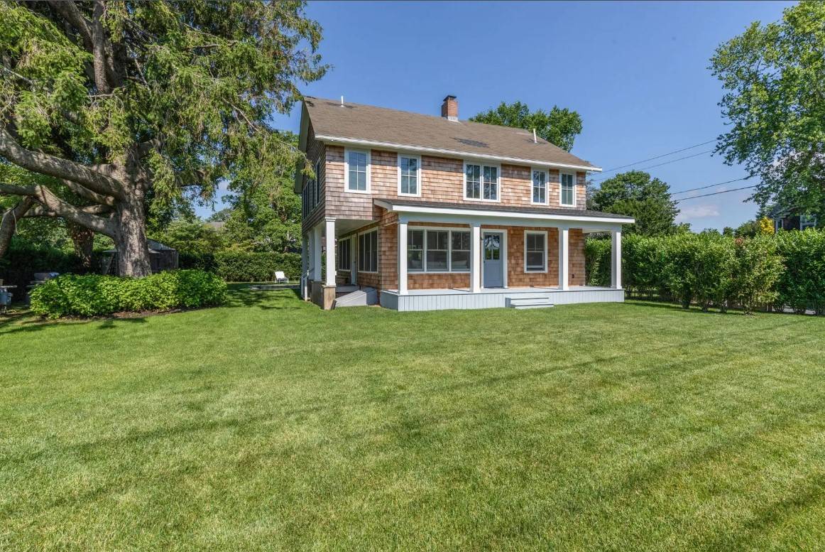 111 HALSEY ST