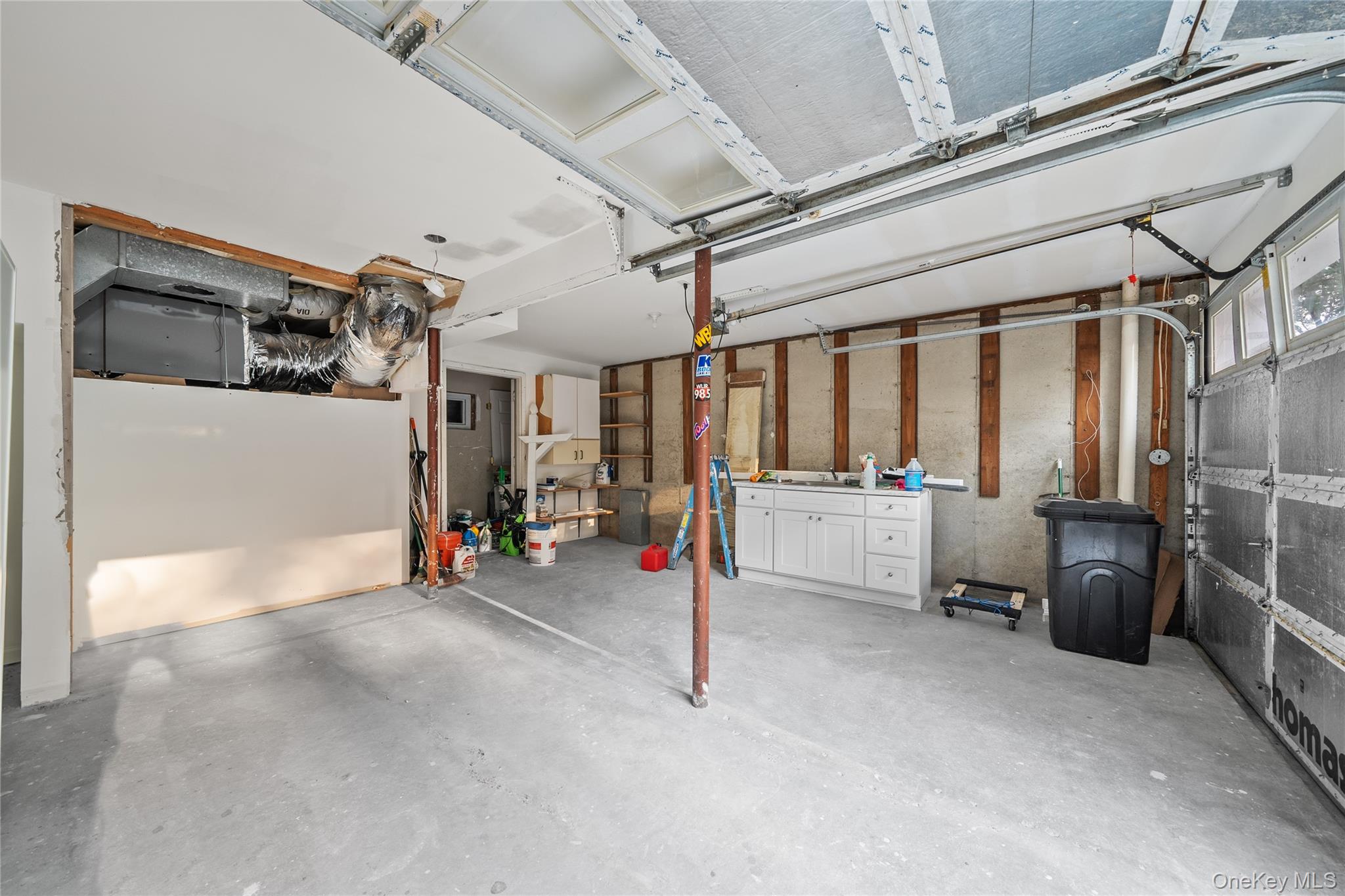 59 Breeze Avenue