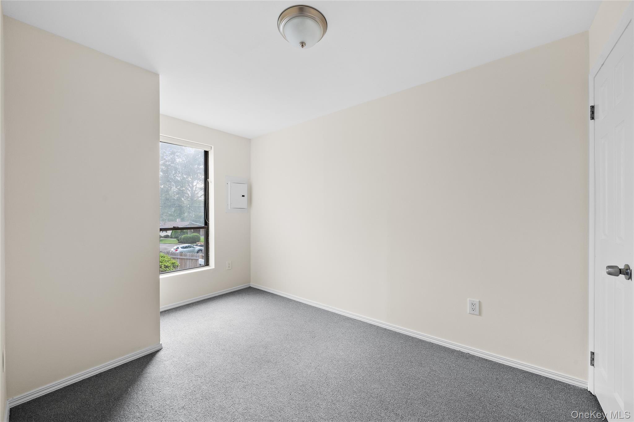 59 Breeze Avenue