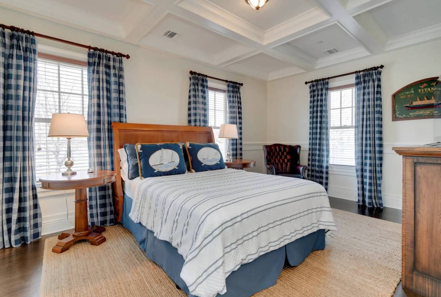 228 LITTLE PLAINS RD