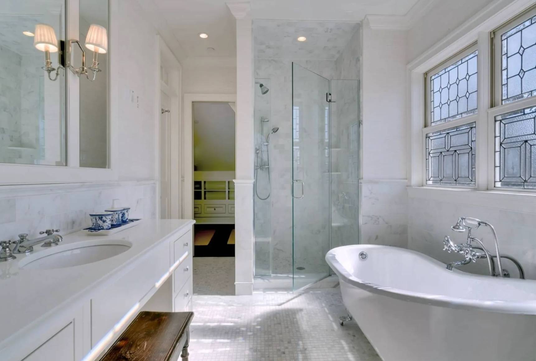 228 LITTLE PLAINS RD