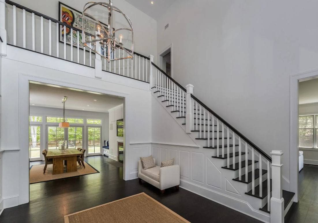 26 GOLF CLUB DR
