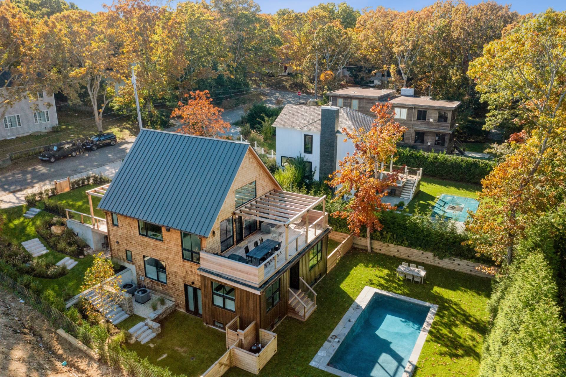 9 GULL ROCK RD