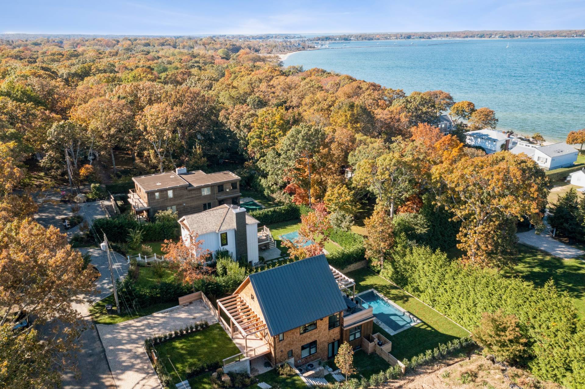 9 GULL ROCK RD