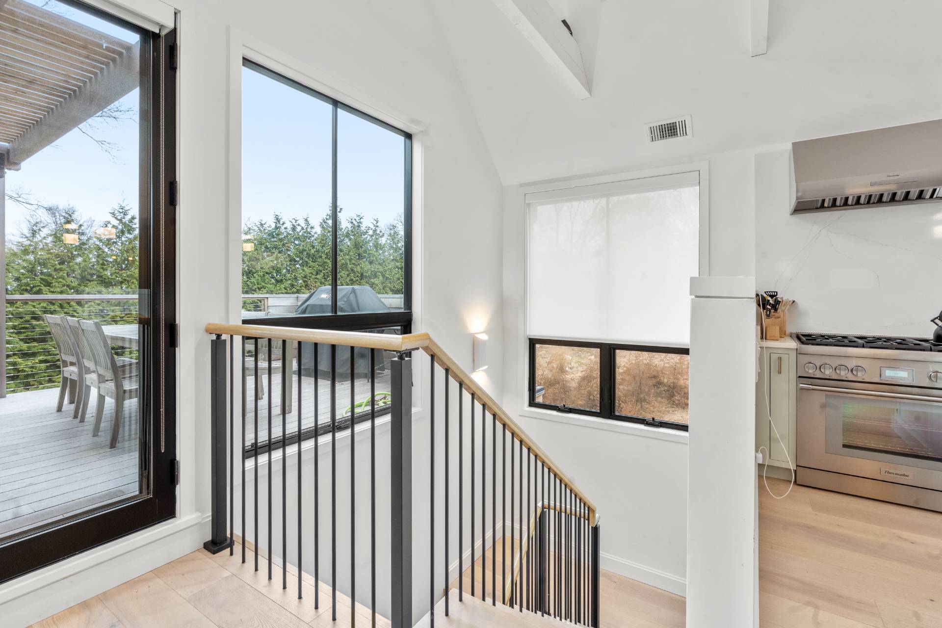 9 GULL ROCK RD