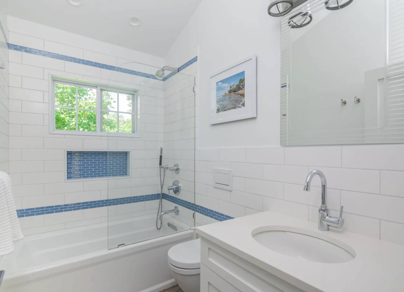 22 SANDRA RD