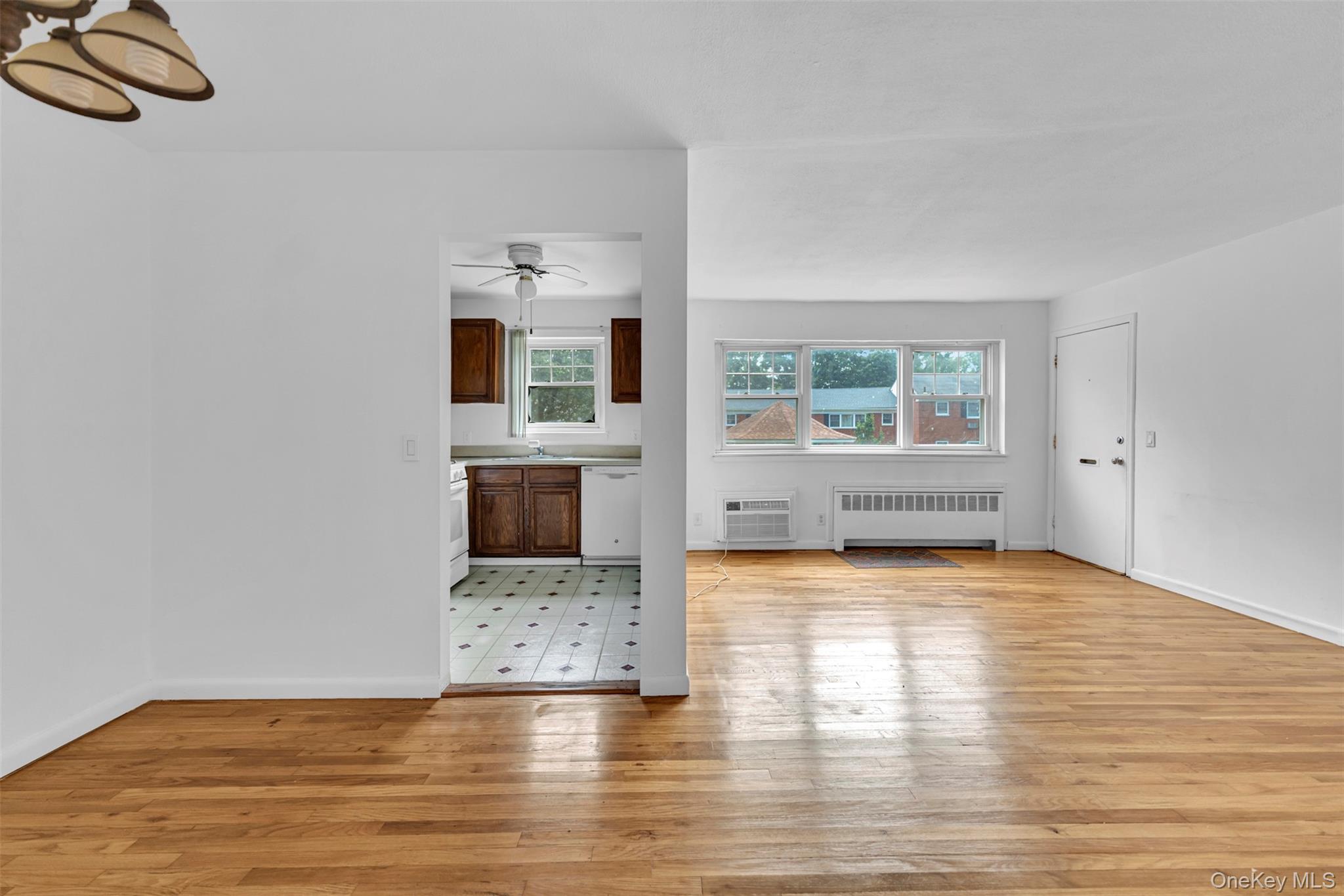 1879 Crompond Road Unit: F9