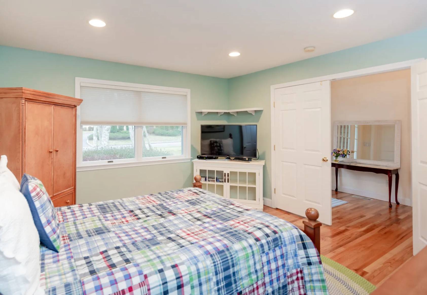 20 BROIDY LN